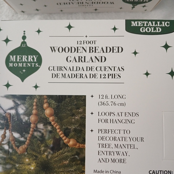 Christmas Metallic Gold Wooden Bead Garland 12 Ft  Lot of 4 Boxes. - Picture 4 of 4
